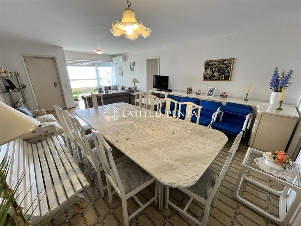 Apartamento en Peninsula, 3 dormitorios