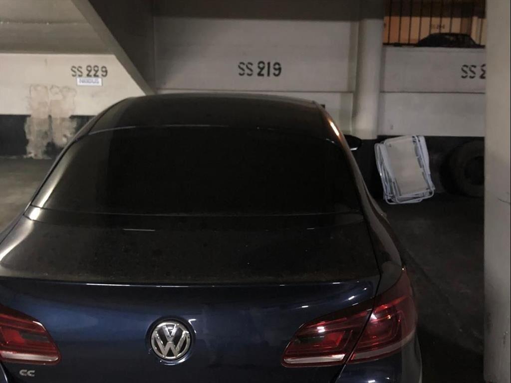 COCHERA EN CALLE RINCÓN E ITUZAINGÓ