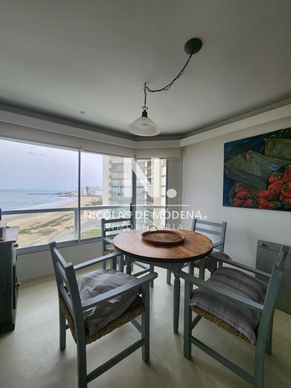 Departamento de 3 dormitorios en venta frente a