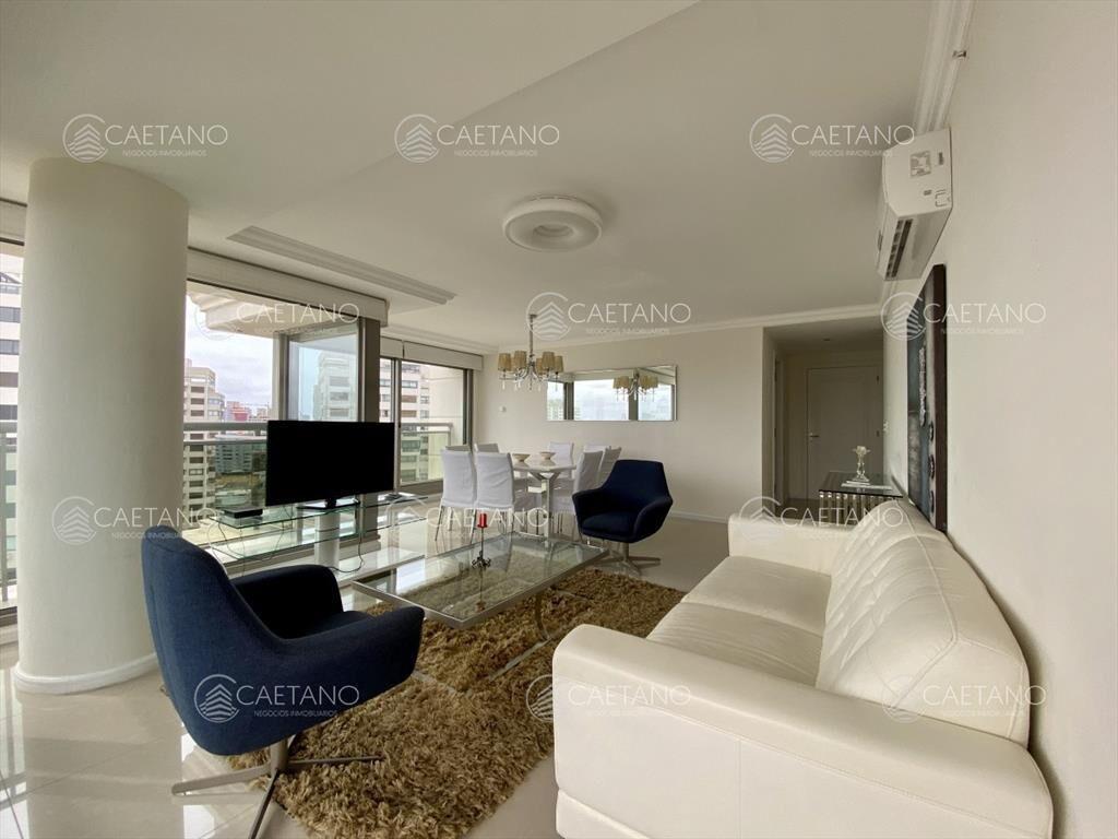 Alquiler invernal, apartamento 2 dormitorios. Playa brava,