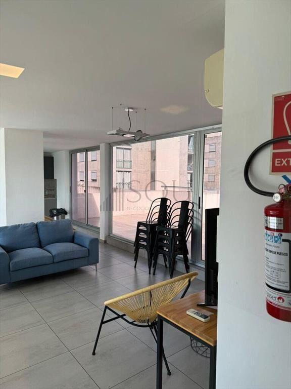 Alquiler apartamento 2 dormitorios y garage Cordón