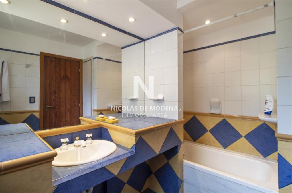 Vende casa de 5 dormitorios en Roosevelt, Punta