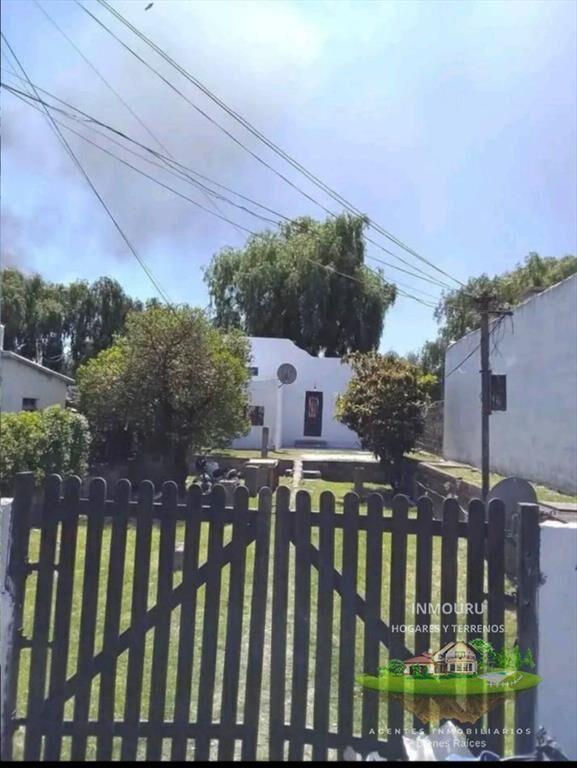 Dos Casas En La Teja