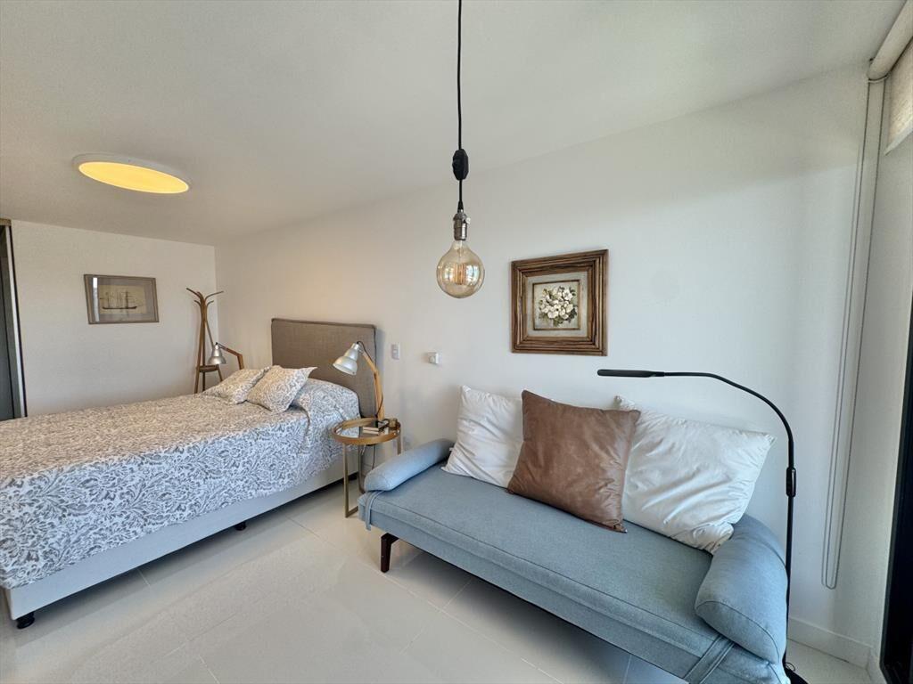 VENTA DE APARTAMENTO DE 3 DORMITORIOS EN EDIFICIO ARTOWER P