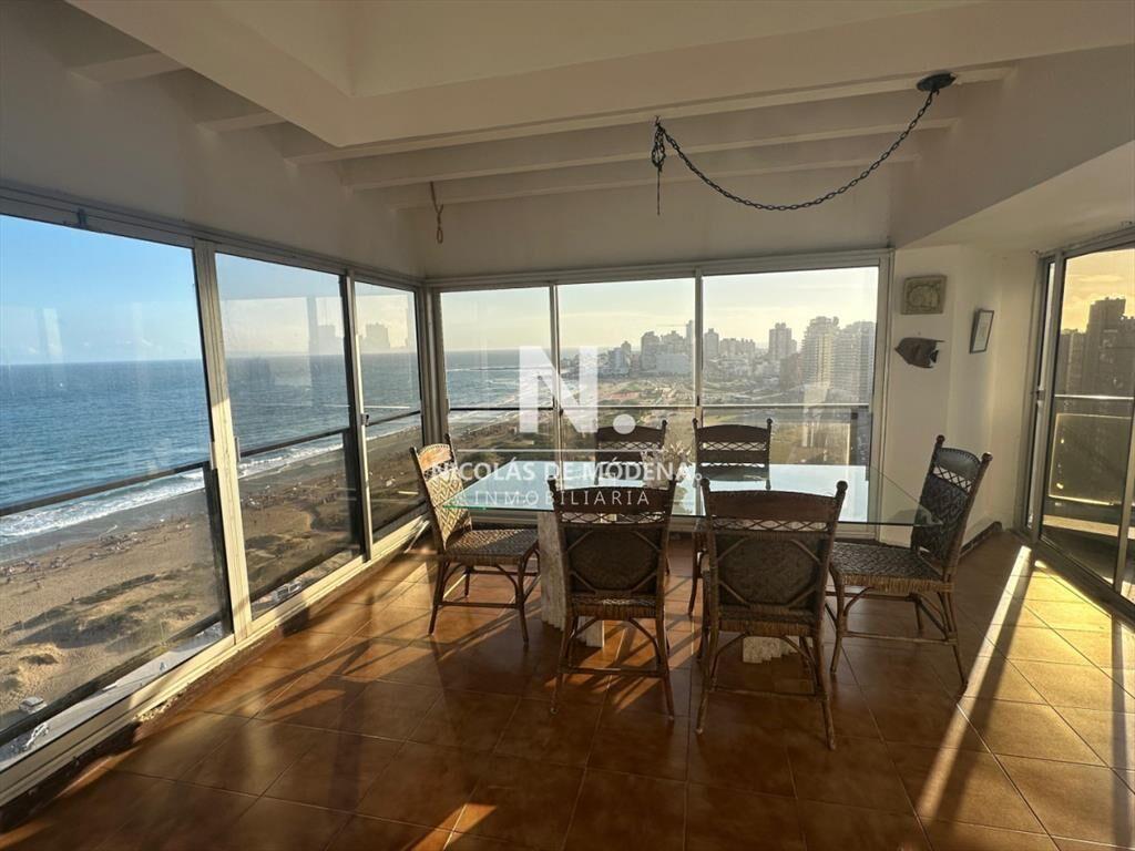 Penthouse en venta en playa brava