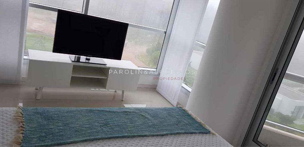 Hermoso apartamento en venta en Look Tower, Punta