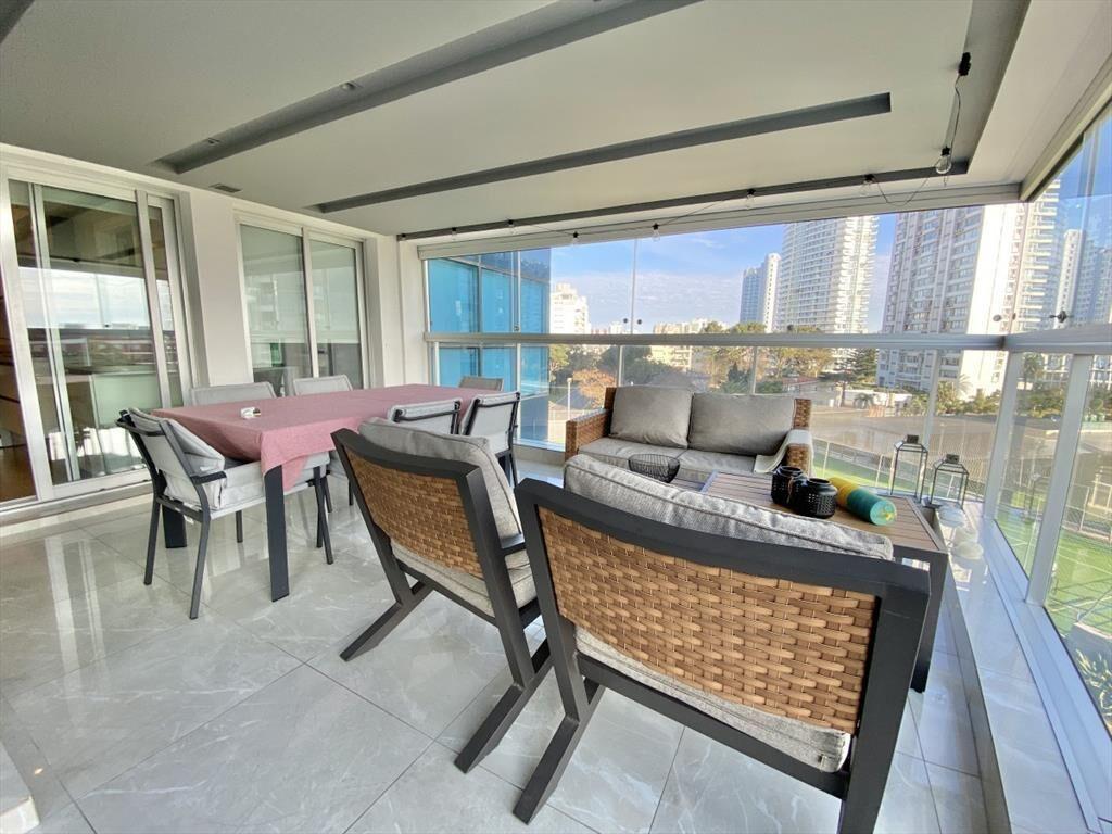 APARTAMENTO 3 DORMITORIOS EN VENTA - MIAMI II