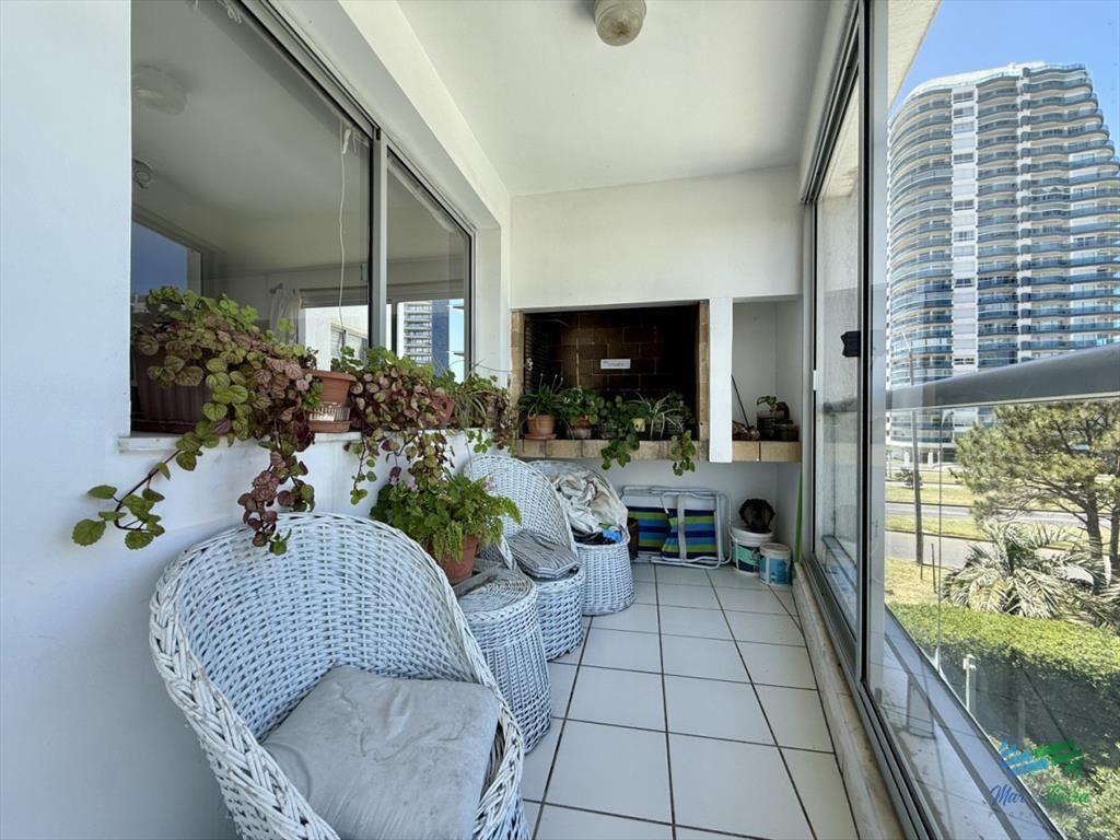En venta apartamento 3 dormitorios en playa cerca