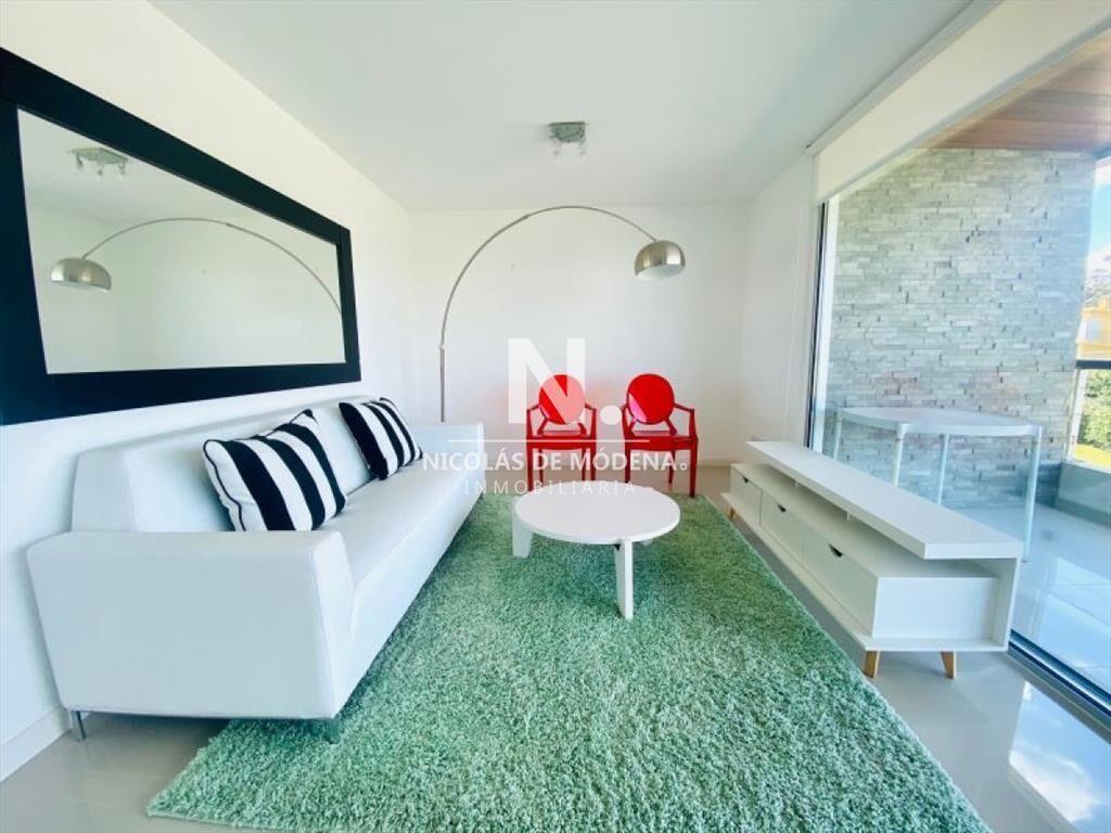 Venta de departamento de 2 dormitorios en Punta