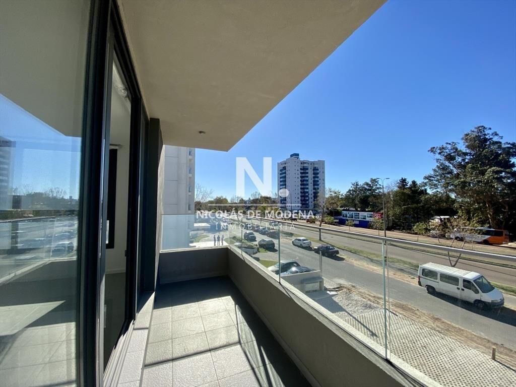 Apartamento sobre Roosevelt
