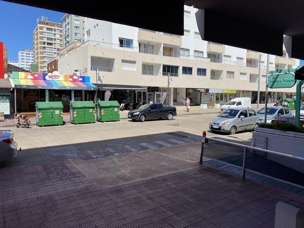 VENTA APARTAMENTO CALLE 29 Y 20 2 DORMITORIOS