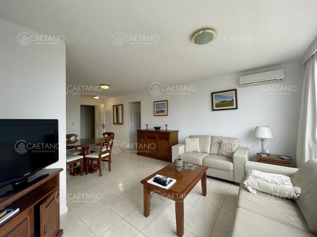 alquiler apartamento 3 dormitorios, Punta del