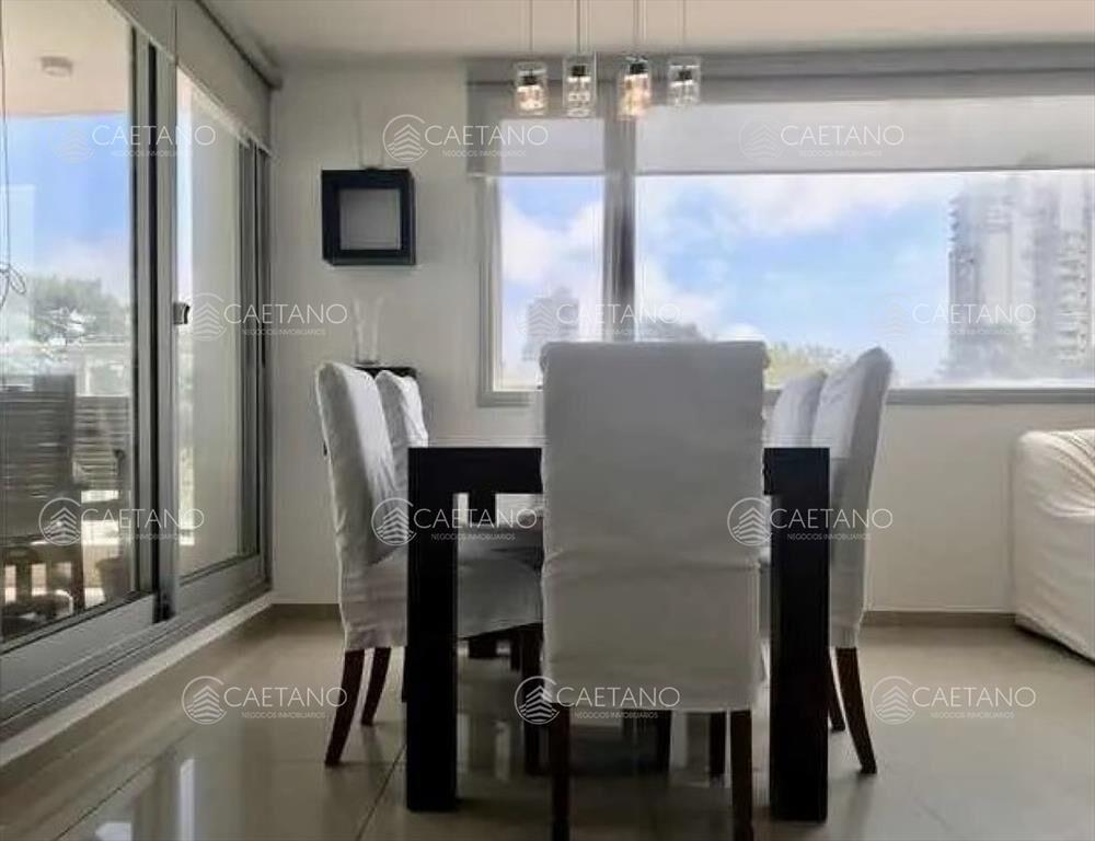 Espectacular departamento de 3 dormitorios con parrillero p
