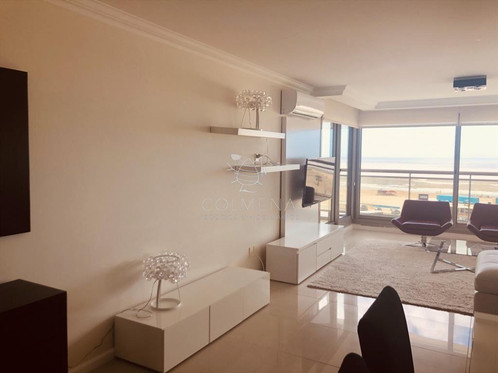 Apartamemto de 3 dor 3 baños muy buena