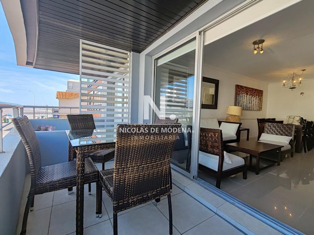 Punta del este, Península, departamento de 2 dormitorios c
