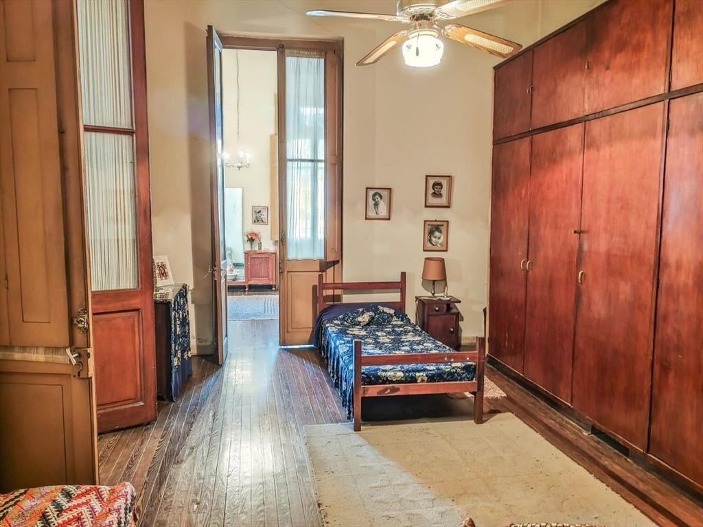 GRAN CASA EN VENTA – CENTRO DE PAYSANDU