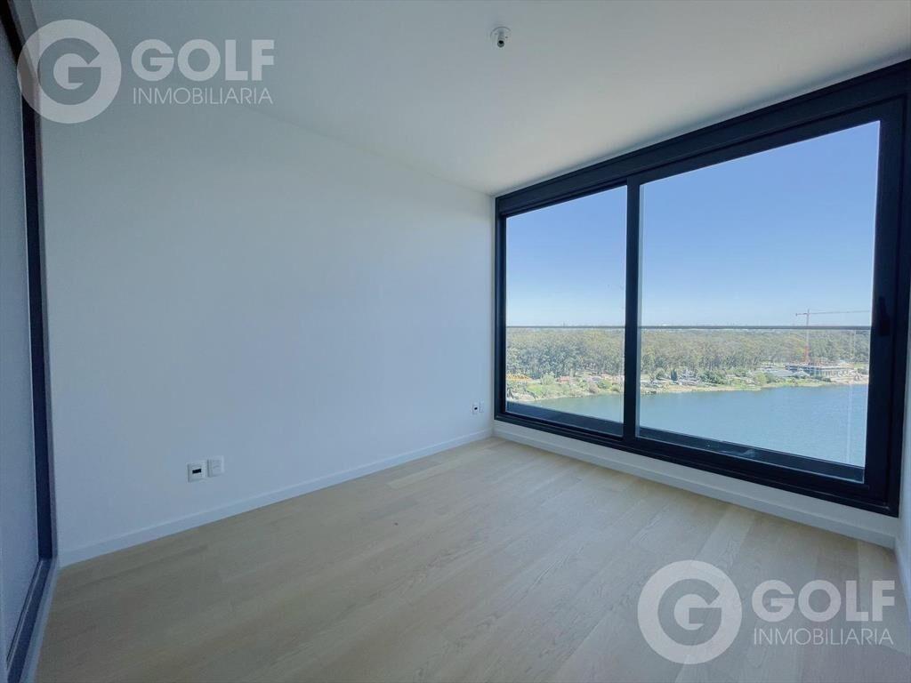 Venta de apartamento Duplex de 3 Dormitorios con Terraza en