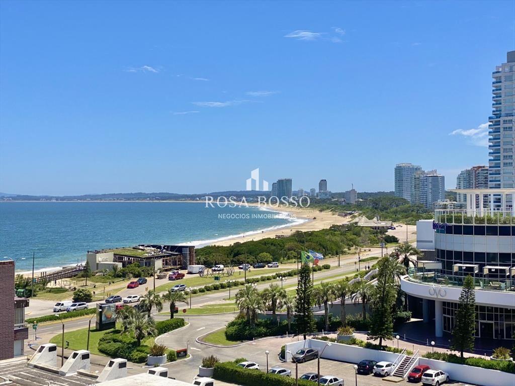 Apartamento Alquiler 2 dormitorios y dependencia