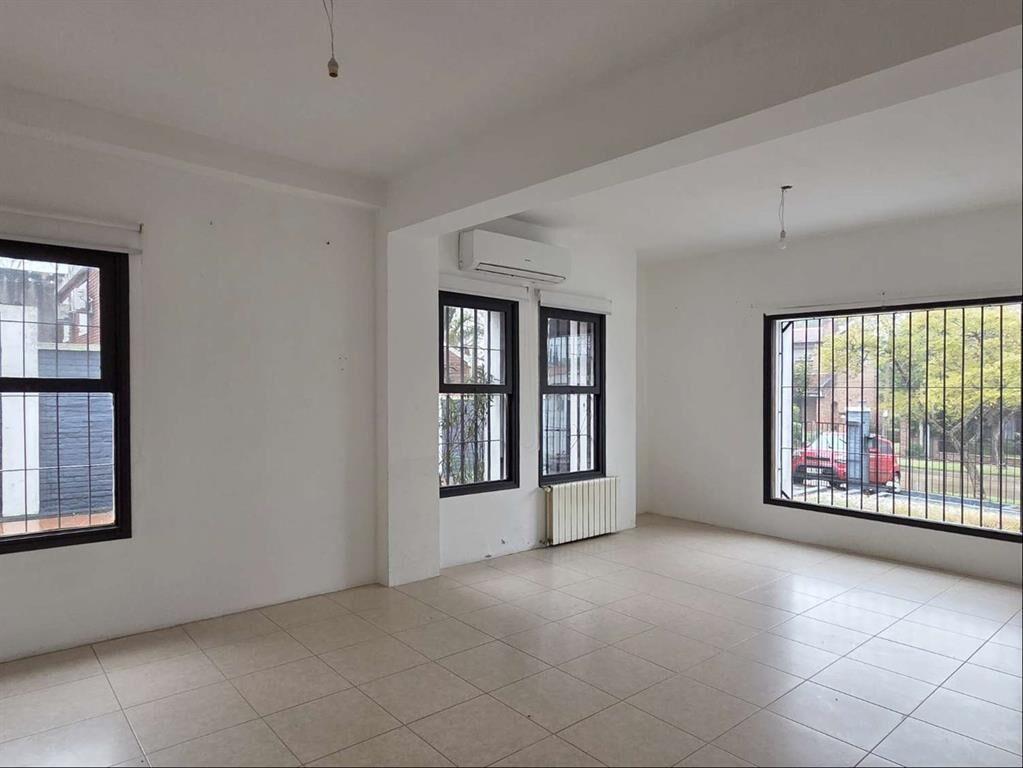 ALQUILER o VENTA - CASA PARA EMPRESA - OFICINA - CARRASCO -