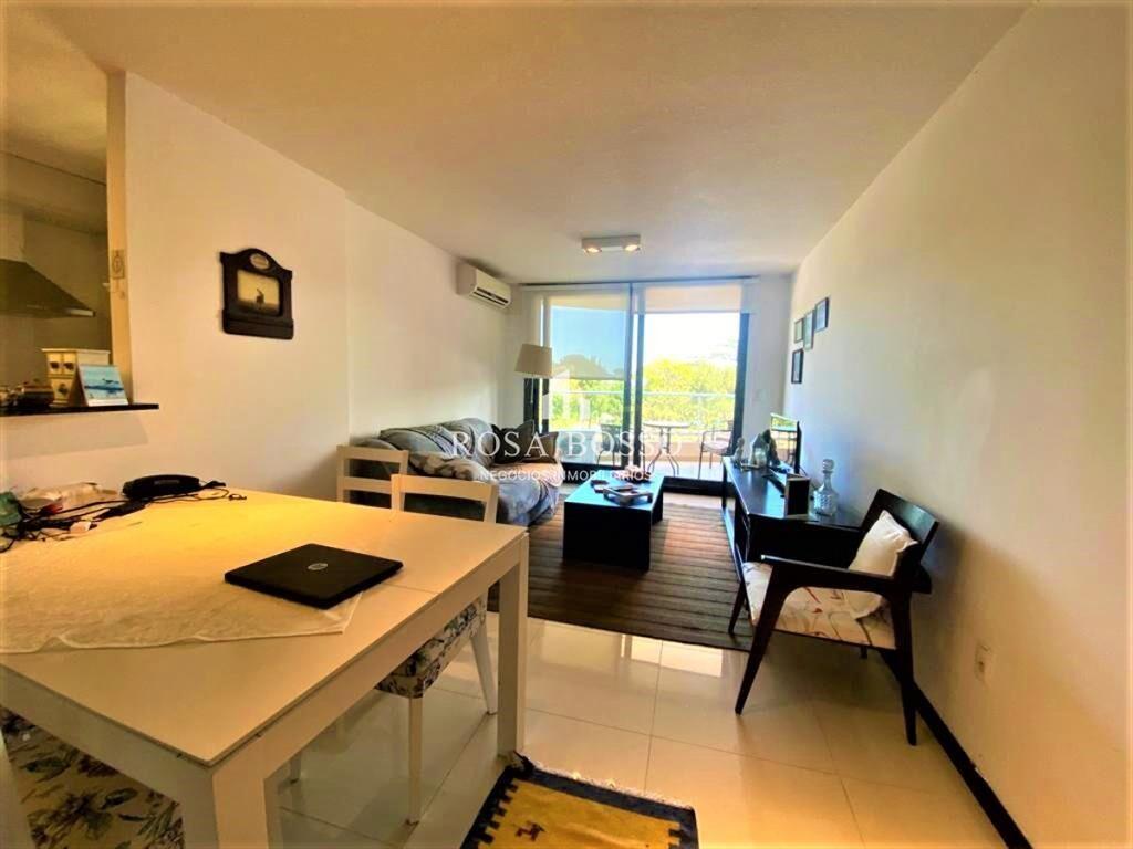 Apartamento en Roosevelt, 1 dormitorios *