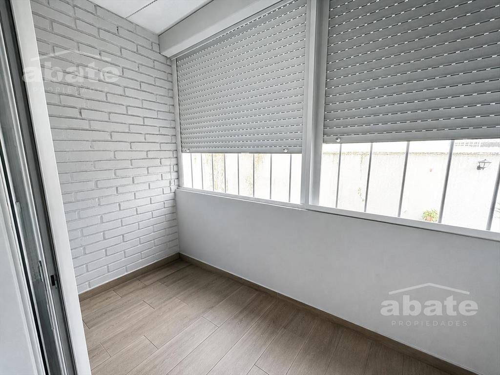 Venta apartamento de 2 dormitorios totalmente renovado en B
