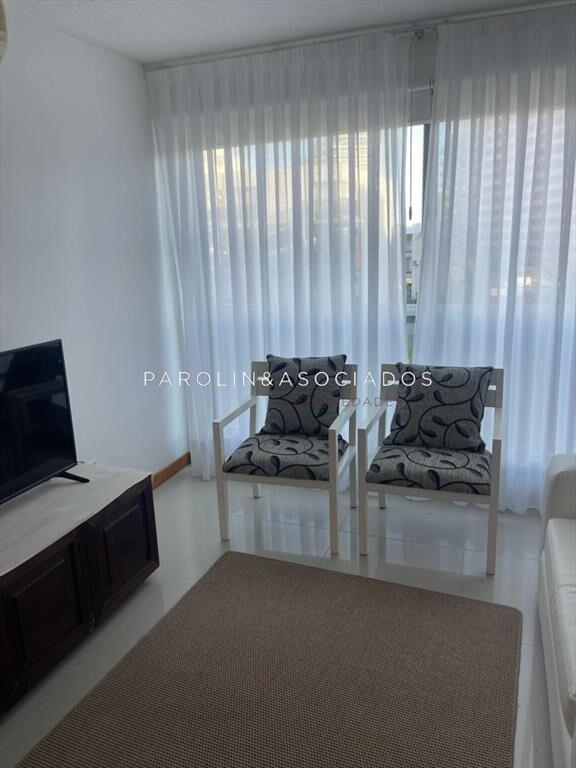 Apartamento en alquiler anual Punta del este