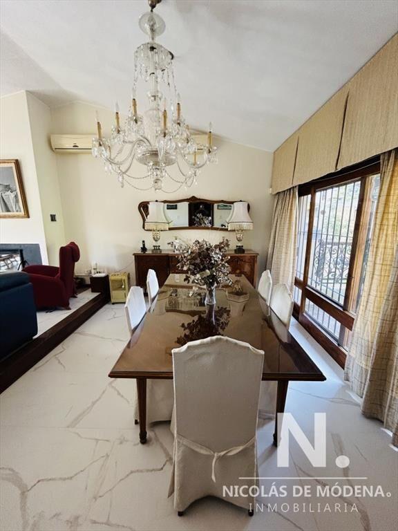 Casa en Venta, zona residencial, Pinares, Punta del Este