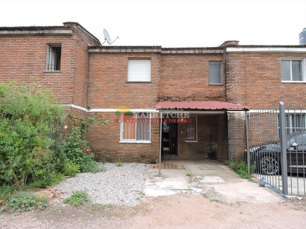 Casa en dos niveles venta Progreso, 3 parrillero,
