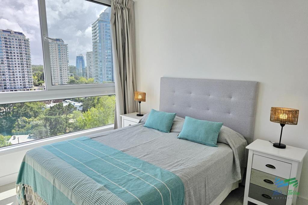 Venta de apartamento a estrenar en Punta del