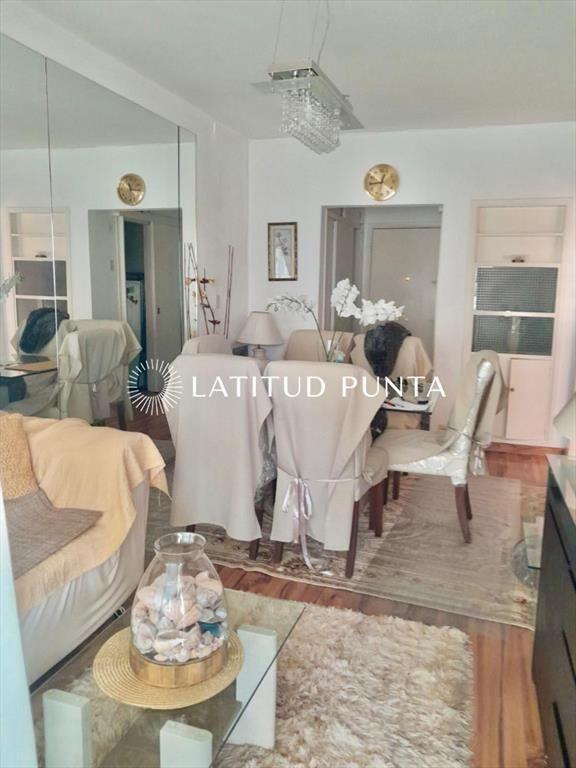Apartamento 1 dormitorio y medio. Mansa