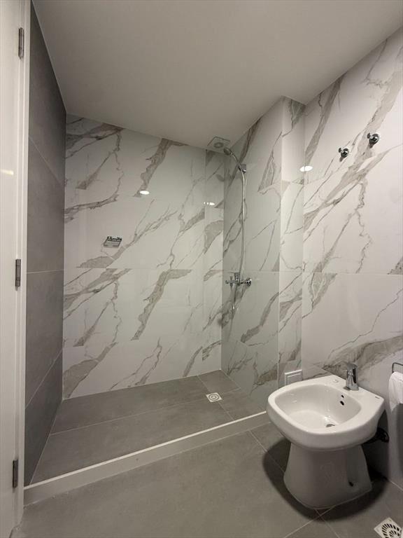 Venta apartamento Barrio Sur 2 dormitorios balcón