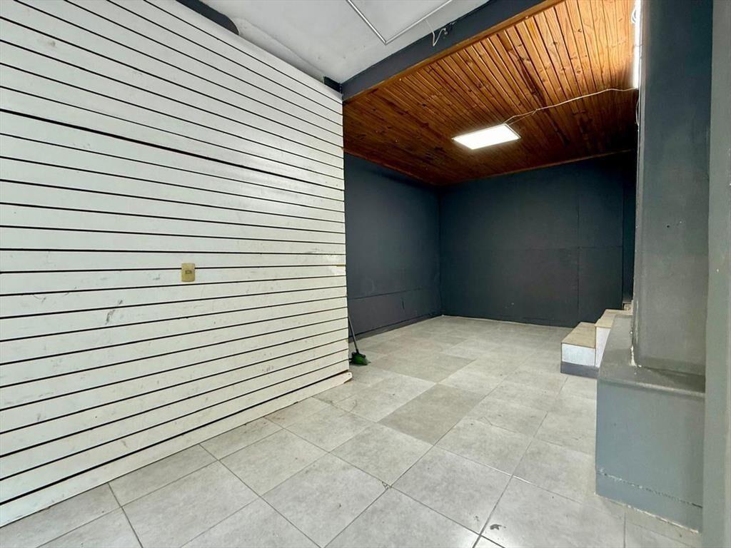Venta local comercial Goes con renta