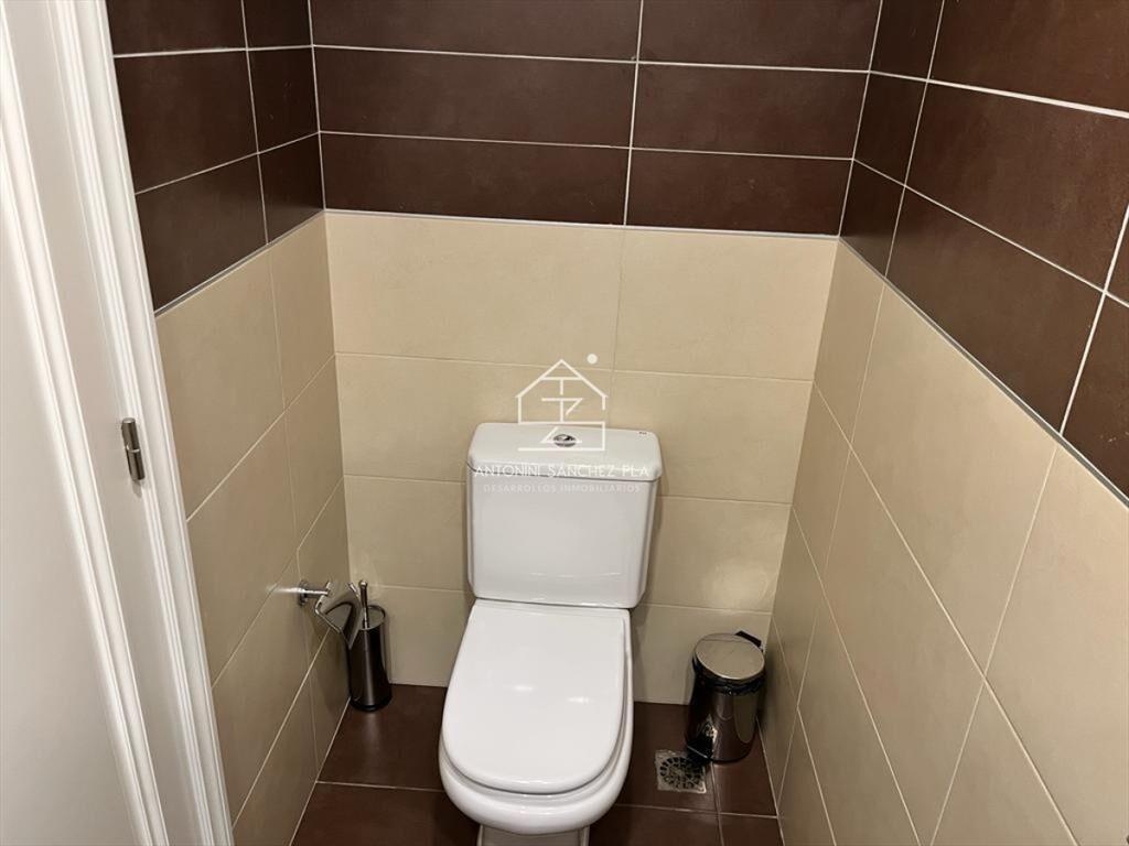 Departamento de 2 dormitorios en alquiler en Torre Imperial