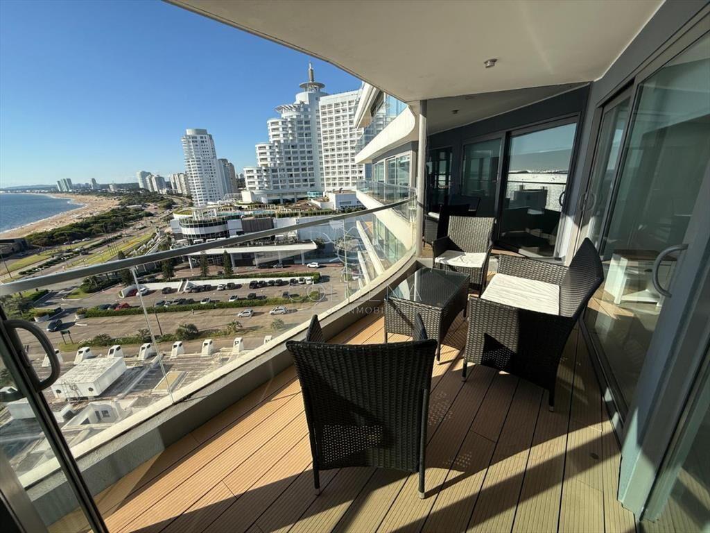 Venta de apartamento 4 ambientes - Peninsula, del