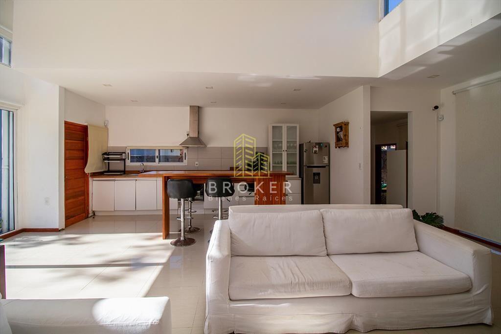 Venta Casa Punta del Este tres dormitorios nueva!