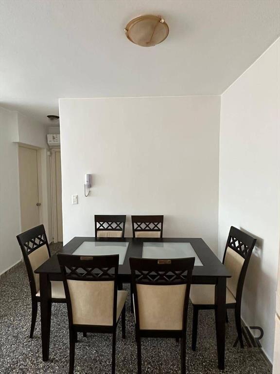 Apartamento en alquiler anual c/ cochera en Aidy Grill