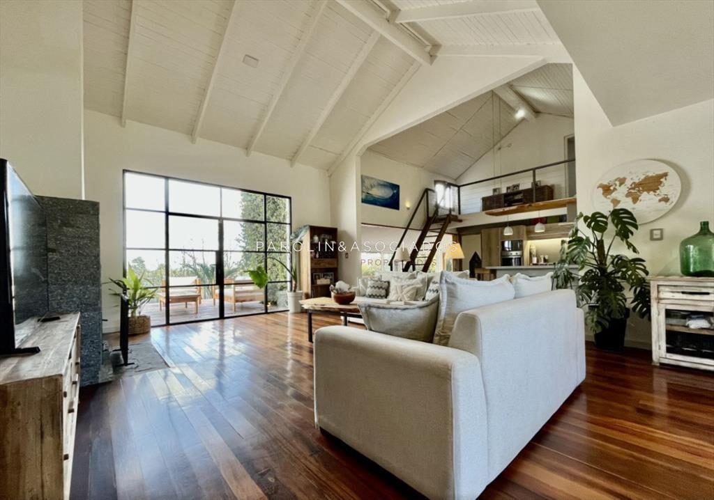 Casa en venta de 4 dormitorios en el Tesoro, La