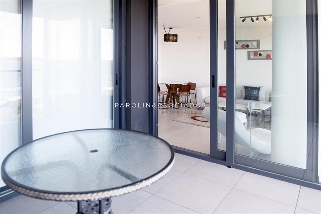 Apartamento en venta frente al mar con vista a la