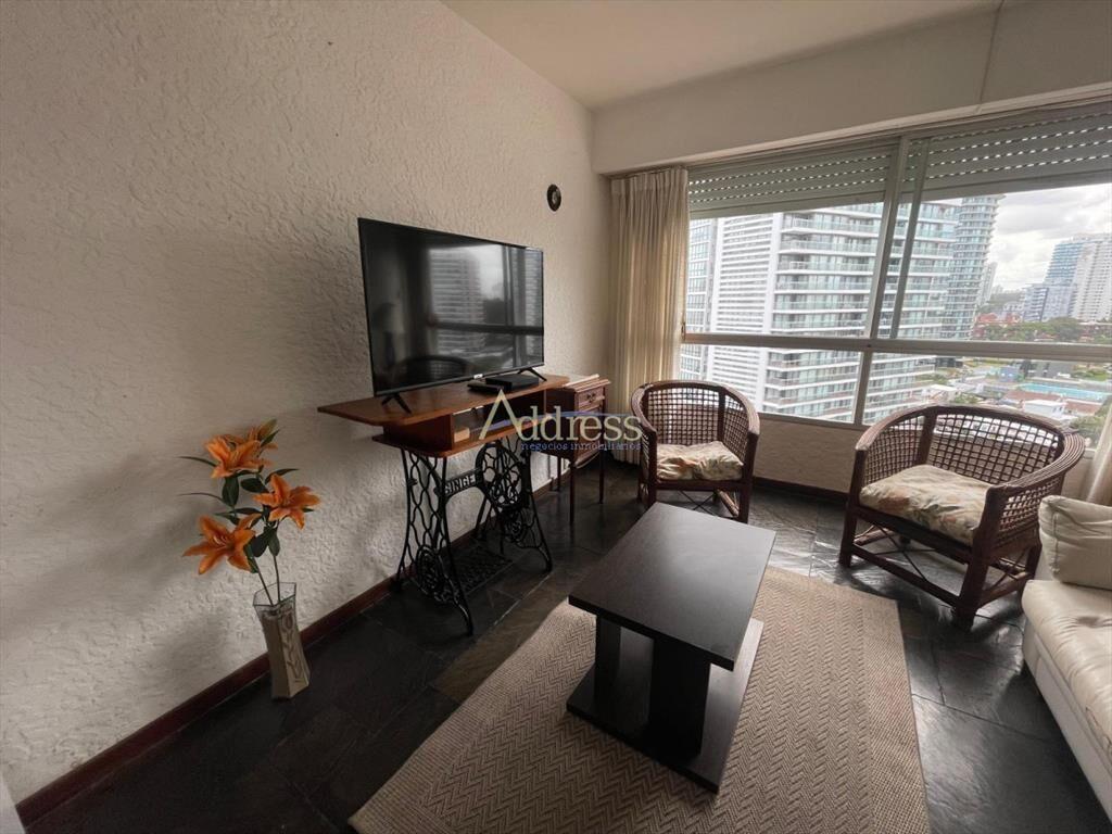 Departamento en venta en Brava - Punta del Este 1