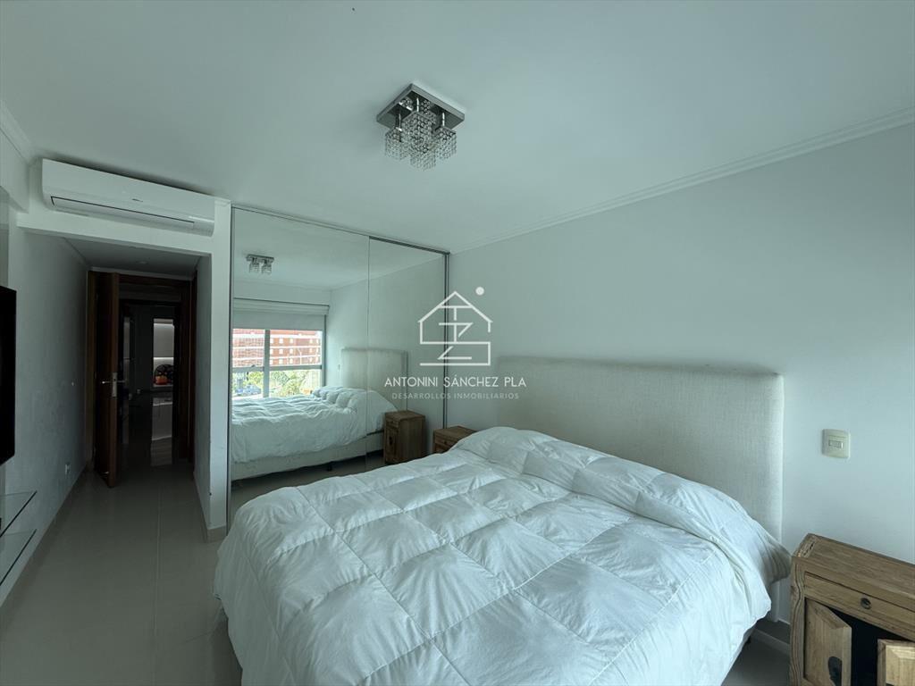 Venta apto Playa Mansa