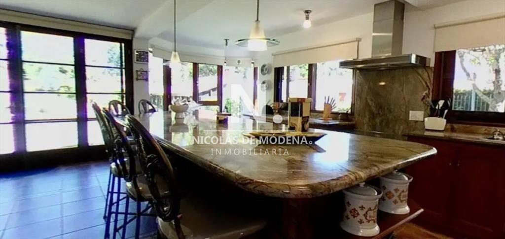 Vende apartamento de 3 dormitorios en San Rafael,