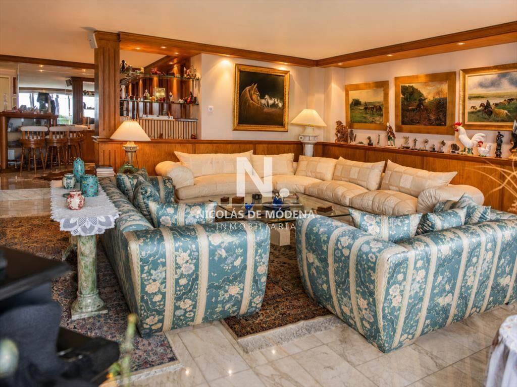 Espectacular departamento en venta frente al mar