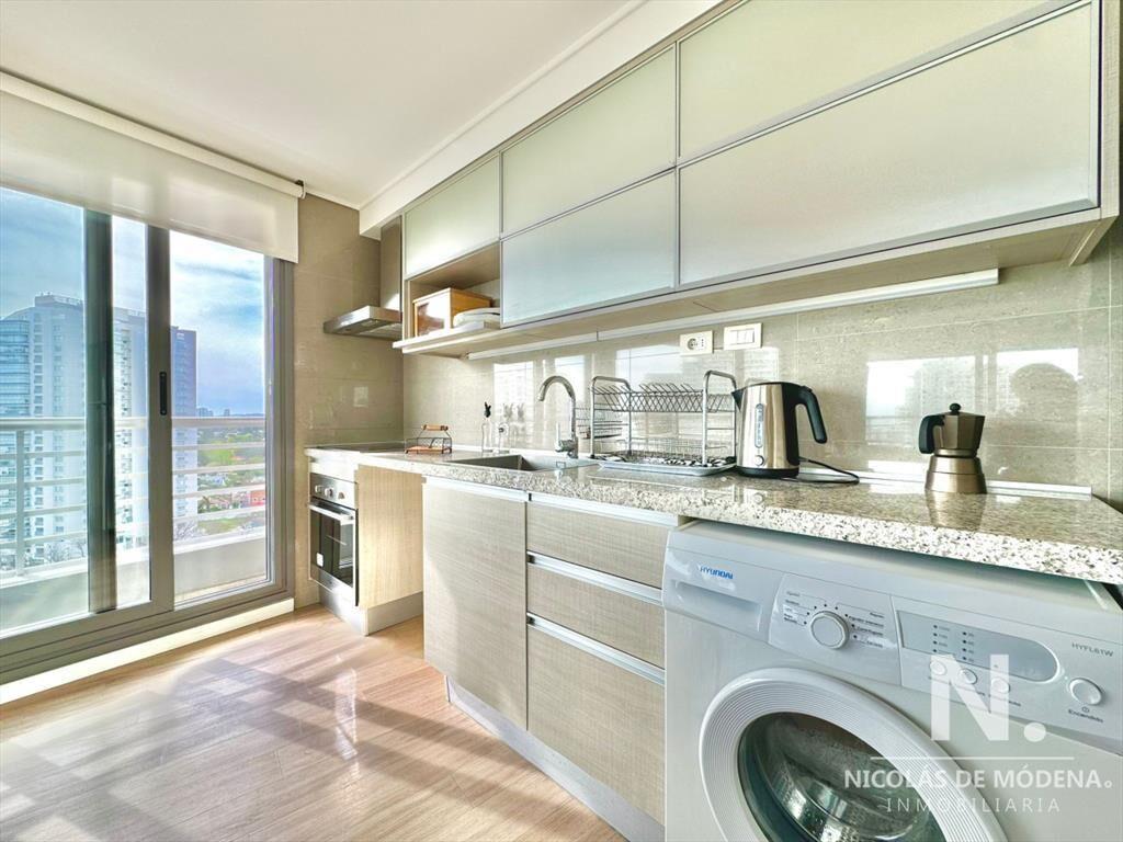 Alexander Boulevard en Venta de 2 Dormitorios con Vista al