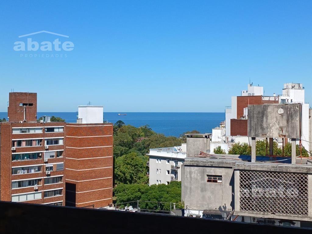 Venta apartamento 1 dormitorio en Parque Rodó al frente