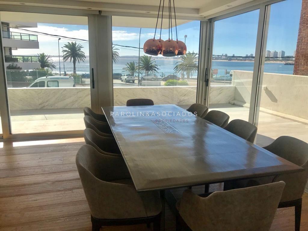 Apartamento en venta de 3 dormitorios en Mouette,