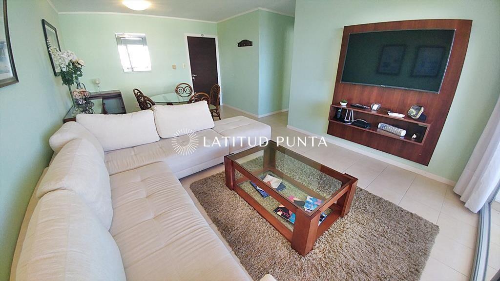 Piso alto en Roosevelt