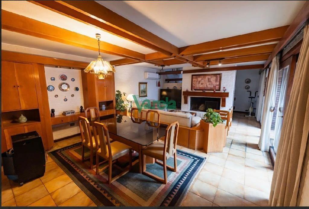 Venta de casa cuatro dormitorios en Punta