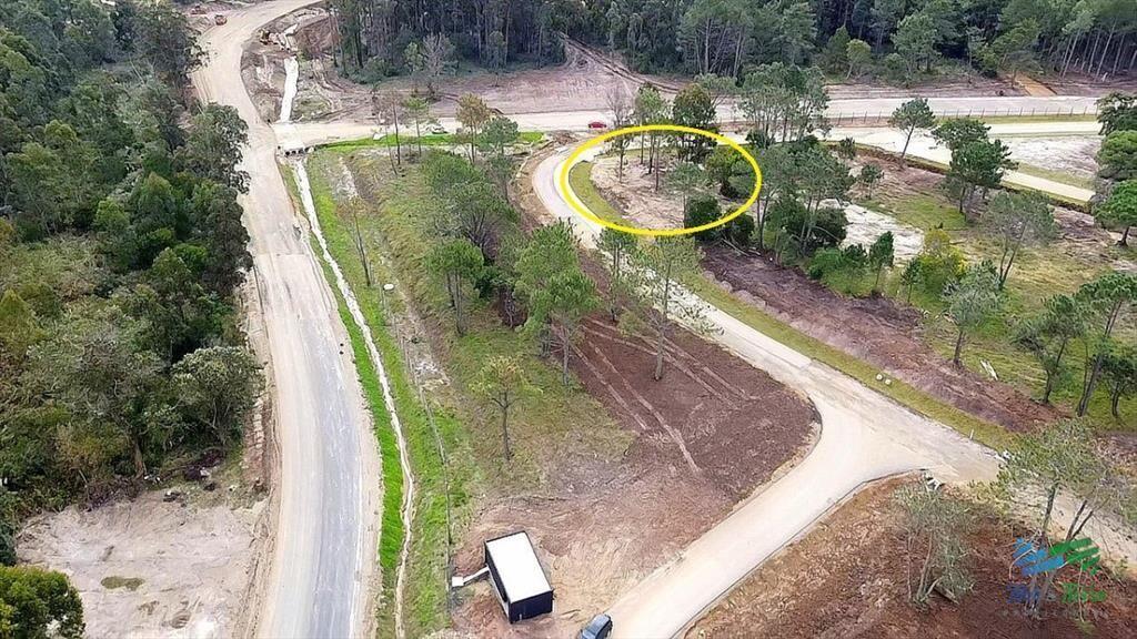 Venta de lote en barrio La Cañada Punta del Este
