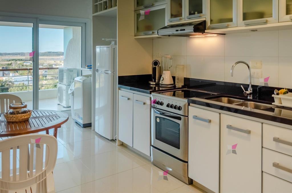 VENTA APARTAMENTO 3 DORMITORIOS EDIFICIO