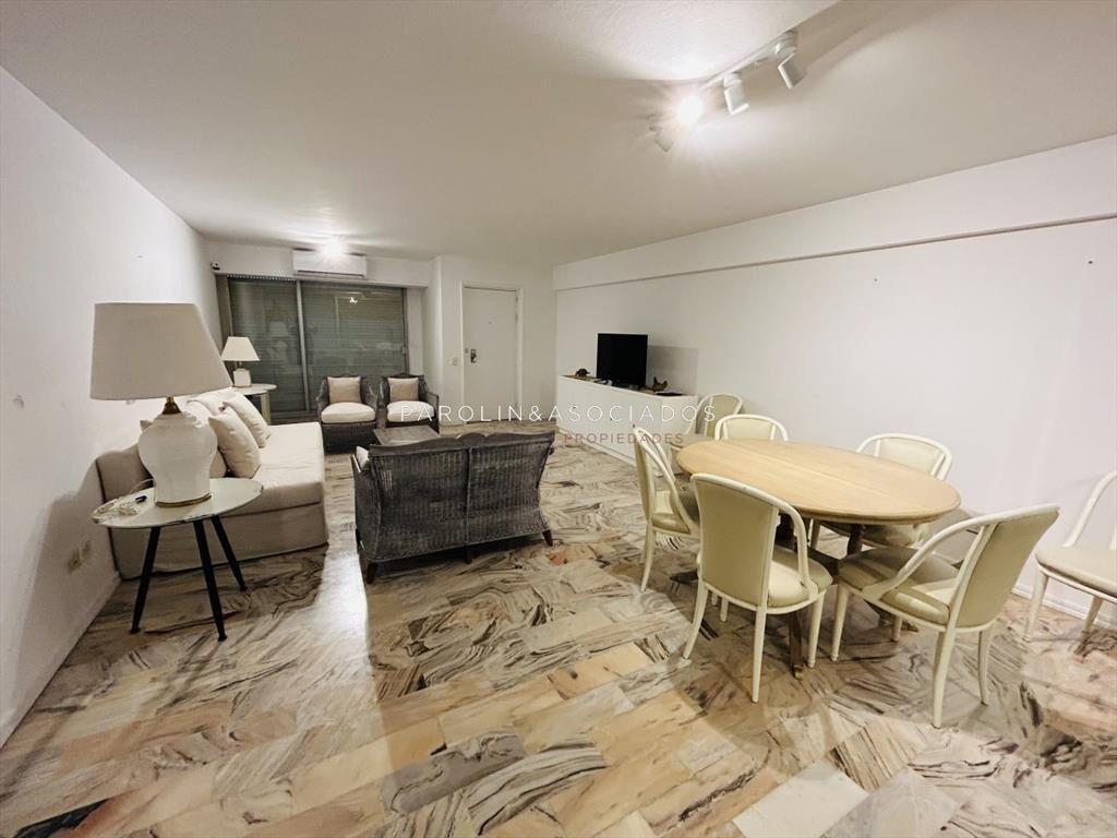 Apartamento en venta en zona Puerto, Punta del